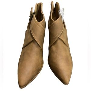 Qupid Womens Nava Faux Leather Ankle Strap Booties SB7-13